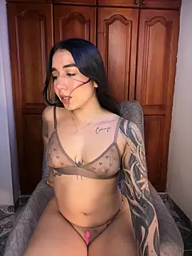 KaditaNavarro online show from 06-29-26, 11:05