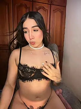 KaditaNavarro online show from 07-15-26, 11:21