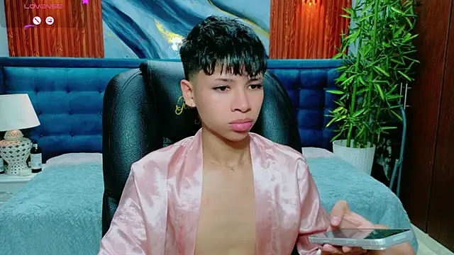 dilan 911 online show from 02-25-26, 06:28