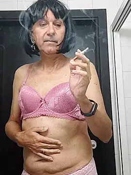 Emily de Carla online show from 10-17-25, 06:27