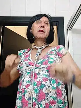 Emily de Carla online show from 10-29-25, 03:47