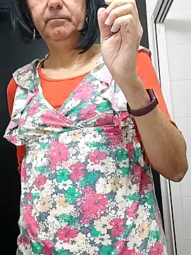 Emily de Carla online show from 01-15-26, 07:24