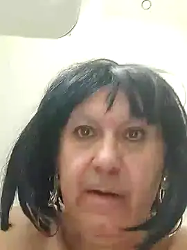 Snapshot of Emily_de_Carla chatting on 06-04-26, 06:19 Emily de Carla online show from 06-04-26, 06:19