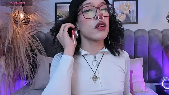 Dark nina  online show from 10-22-25, 03:40