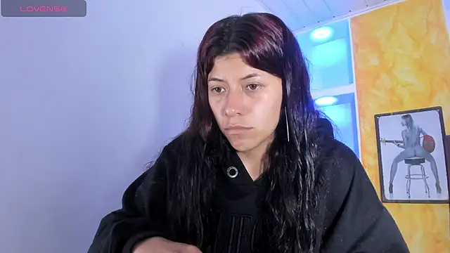 Raven Rouge  online show from 01-15-26, 08:12