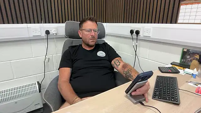 bilf1978 online show from 07-16-26, 06:41