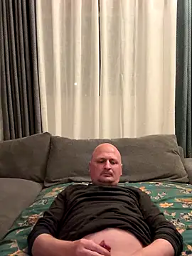 Attila120 online show from 12-14-25, 12:38