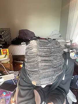 XanderOzzz online show from 02-16-26, 06:59