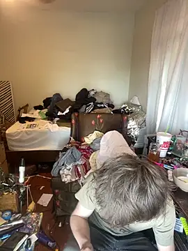 Snapshot of XanderOzzz chatting on 04-17-26, 06:11 XanderOzzz online show from 04-17-26, 06:11