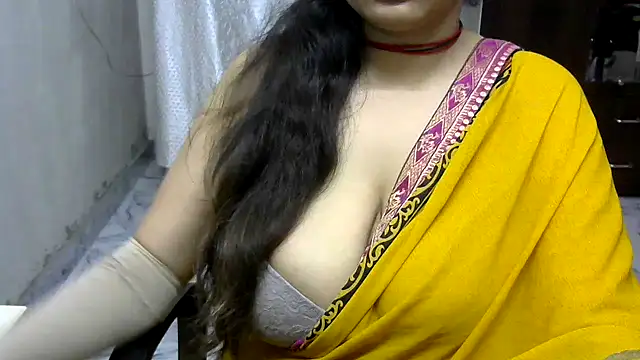 Snapshot of sexy_indianboobs chatting on 02-14-25, 07:44 sexy indianboobs online show from 02-14-25, 07:44