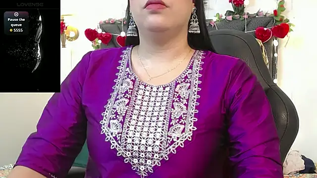 IndraKaur  online show from 02-25-26, 11:42