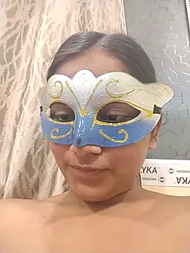Snapshot of rimasharma_10 chatting on 09-27-25, 07:52 rimasharma 10 online show from 09-27-25, 07:52