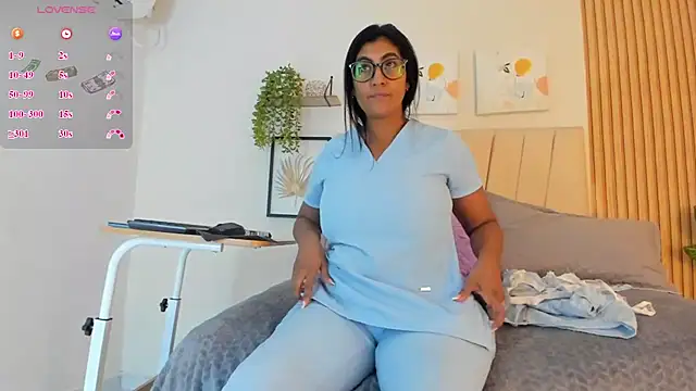  Miaa khalifa  online show from 06-10-26, 12:26