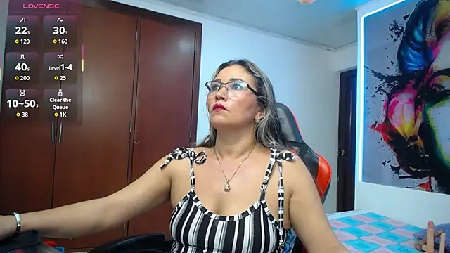 noelia milf19 online show from 02-26-26, 03:27