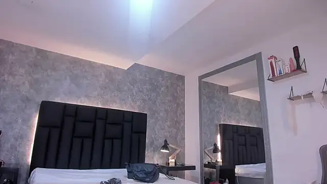 crystaldarliing online show from 01-16-26, 08:46