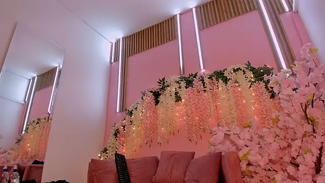 ThiccyLexxy online show from 01-13-26, 12:21