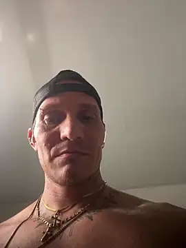 Dixonykaty online show from 04-01-26, 03:51