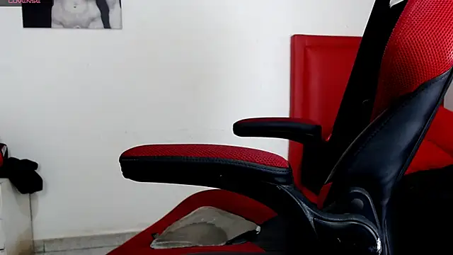 Codyknightt online show from 11-12-25, 01:00