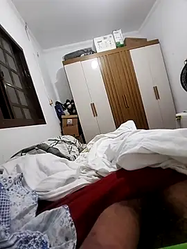 Hiderr online show from 01-11-26, 04:28