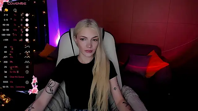 AnyaTaylor  online show from 10-21-25, 02:23