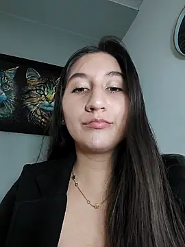LunaBaby- online show from 10-13-25, 11:10