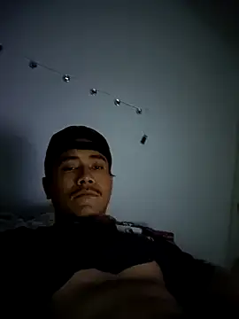 Snapshot of ernin2865 chatting on 10-30-25, 10:27 ernin2865 online show from 10-30-25, 10:27