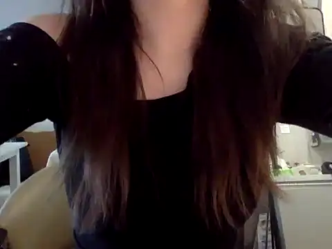 Mia 8 online show from 03-17-26, 02:27