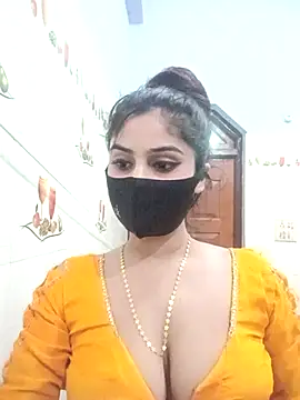 Hot-Soniya733 online show from 11-21-25, 04:05