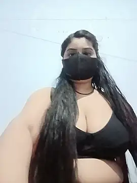 Hot-Soniya733 online show from 06-26-26, 08:24