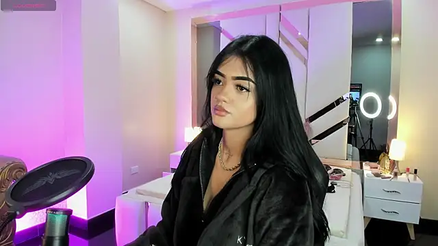 EmmaStonns online show from 09-09-25, 01:10