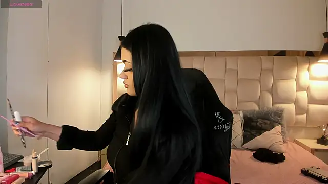 EmmaStonns online show from 04-08-26, 12:49