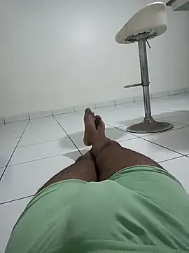 Snapshot of marii15 chatting on 11-03-25, 05:31 marii15 online show from 11-03-25, 05:31