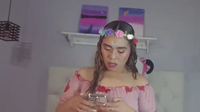 Snapshot of _Aiitanaa_ chatting on 10-18-25, 04:48  Aiitanaa  online show from 10-18-25, 04:48