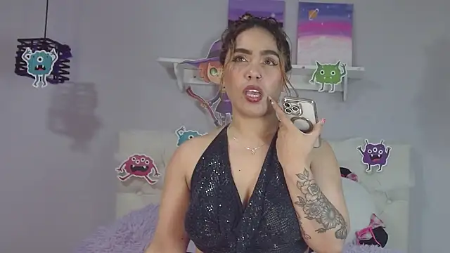 Snapshot of _Aiitanaa_ chatting on 10-28-25, 05:11  Aiitanaa  online show from 10-28-25, 05:11