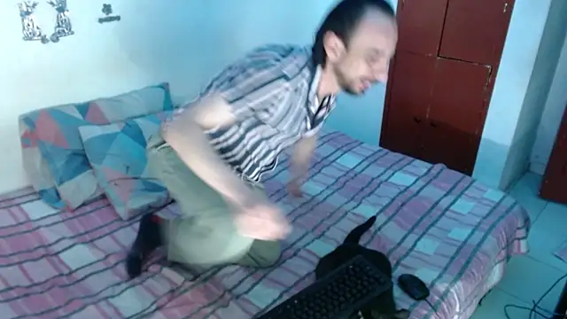 EvaHarryy online show from 04-08-26, 11:05