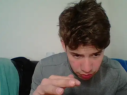 Maxtaylor18 online show from 11-13-25, 11:47