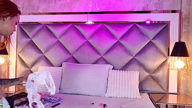 gemma sm online show from 11-25-25, 03:17