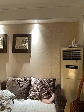 Manson13333 online show from 10-27-25, 05:17