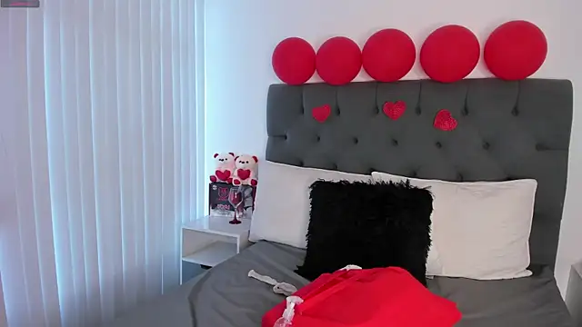 VictoriaParkeer online show from 02-14-26, 12:02