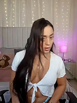 AriadnaTaylor online show from 04-24-26, 06:43