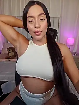 Snapshot of AriadnaTaylor chatting on 05-16-26, 07:56 AriadnaTaylor online show from 05-16-26, 07:56