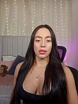 Snapshot of AriadnaTaylor chatting on 06-09-26, 05:57 AriadnaTaylor online show from 06-09-26, 05:57