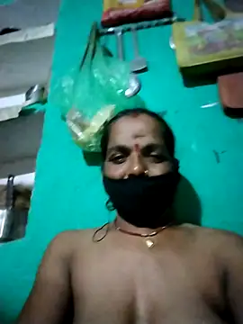 Sexi savita online show from 09-18-25, 09:55