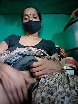 Sexi savita online show from 10-13-25, 10:48