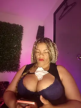 Eva Luxei online show from 11-29-25, 05:43