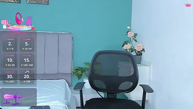 Emma Onne online show from 10-11-25, 01:49