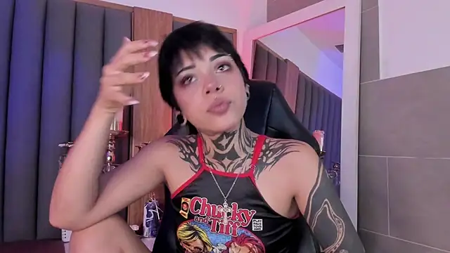 misstomie  online show from 03-13-26, 09:32