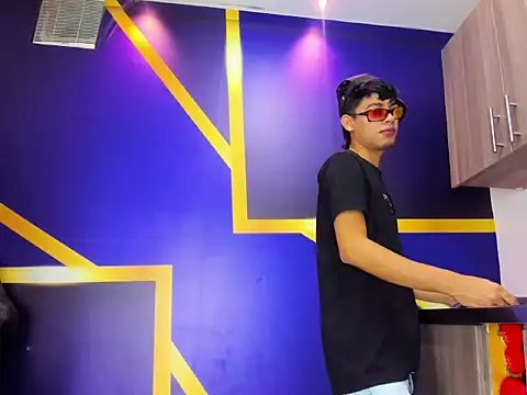gustavo saaled19  online show from 09-14-25, 07:57