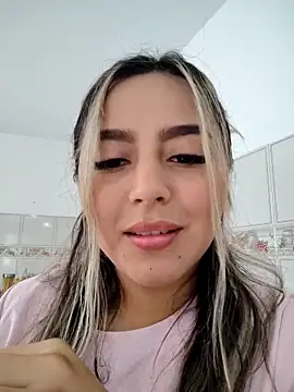 Snapshot of CelestePrince2 chatting on 10-06-25, 02:25 CelestePrince2 online show from 10-06-25, 02:25