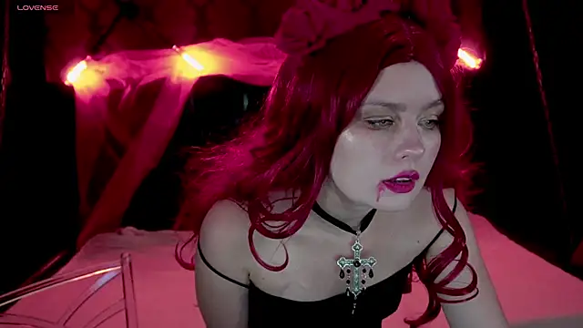 RedDoll  online show from 10-31-25, 01:56